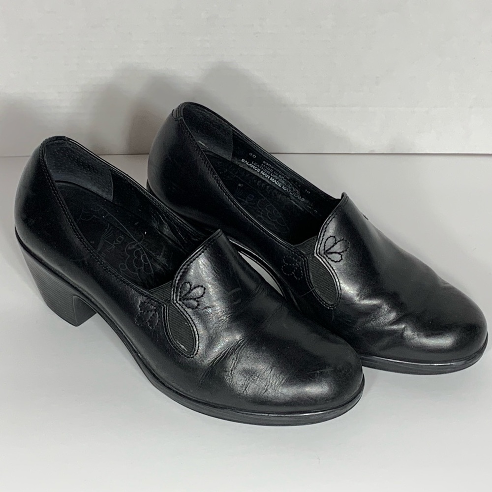 Dansko Women's Beth Pump, Pristine Condition